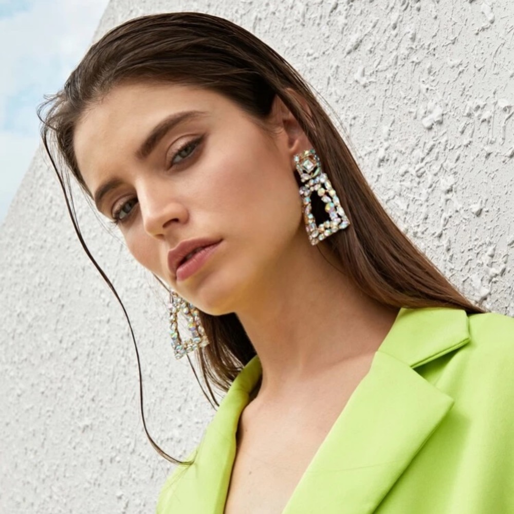 Zara Gemstone engraved geometric drop earrings - Picture 6 of 6